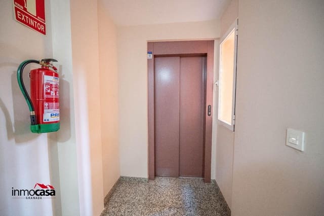 1 sypialnia Mieszkanie na sprzedaż w La Zubia z garażem - 129 900 € (Ref: 10017624)