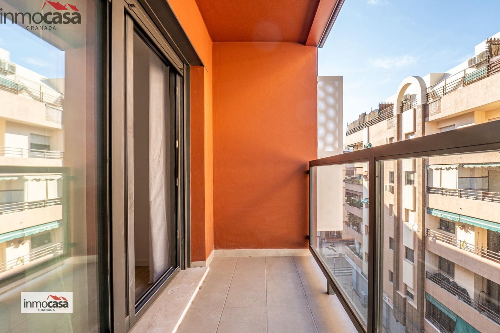 2 Zimmer Wohnung zu vermieten in Granada Stadt mit Pool Garage - 1.250 € (Ref: 10025843)