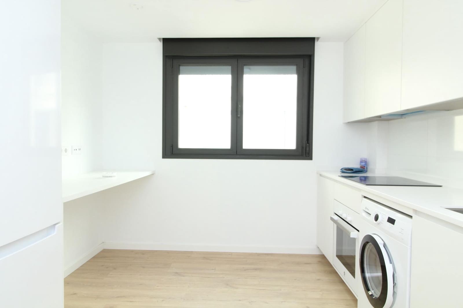 2 Zimmer Wohnung zu vermieten in Granada Stadt mit Pool Garage - 1.250 € (Ref: 10025843)