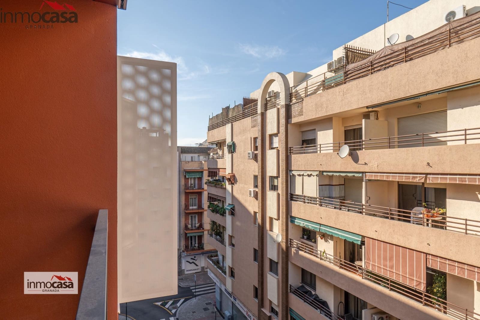 2 Zimmer Wohnung zu vermieten in Granada Stadt mit Pool Garage - 1.250 € (Ref: 10025843)