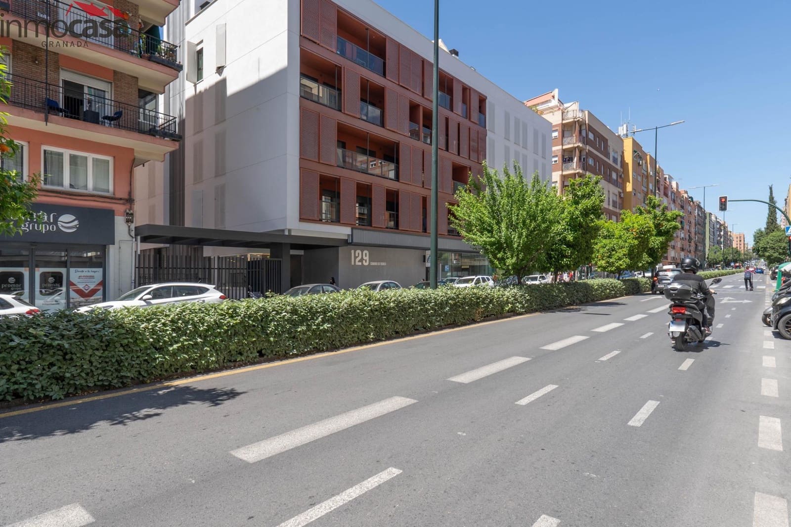 2 Zimmer Wohnung zu vermieten in Granada Stadt mit Pool Garage - 1.250 € (Ref: 10025843)
