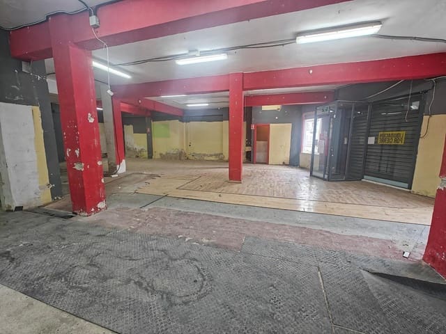 1 makuuhuone Kaupallinen vuokrattavana paikassa Armilla - 1 000 € (Ref: 10038712)