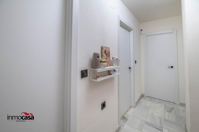 2 bedroom Flat for sale in Cenes de la Vega with garage - € 129,900 (Ref: 10041253)