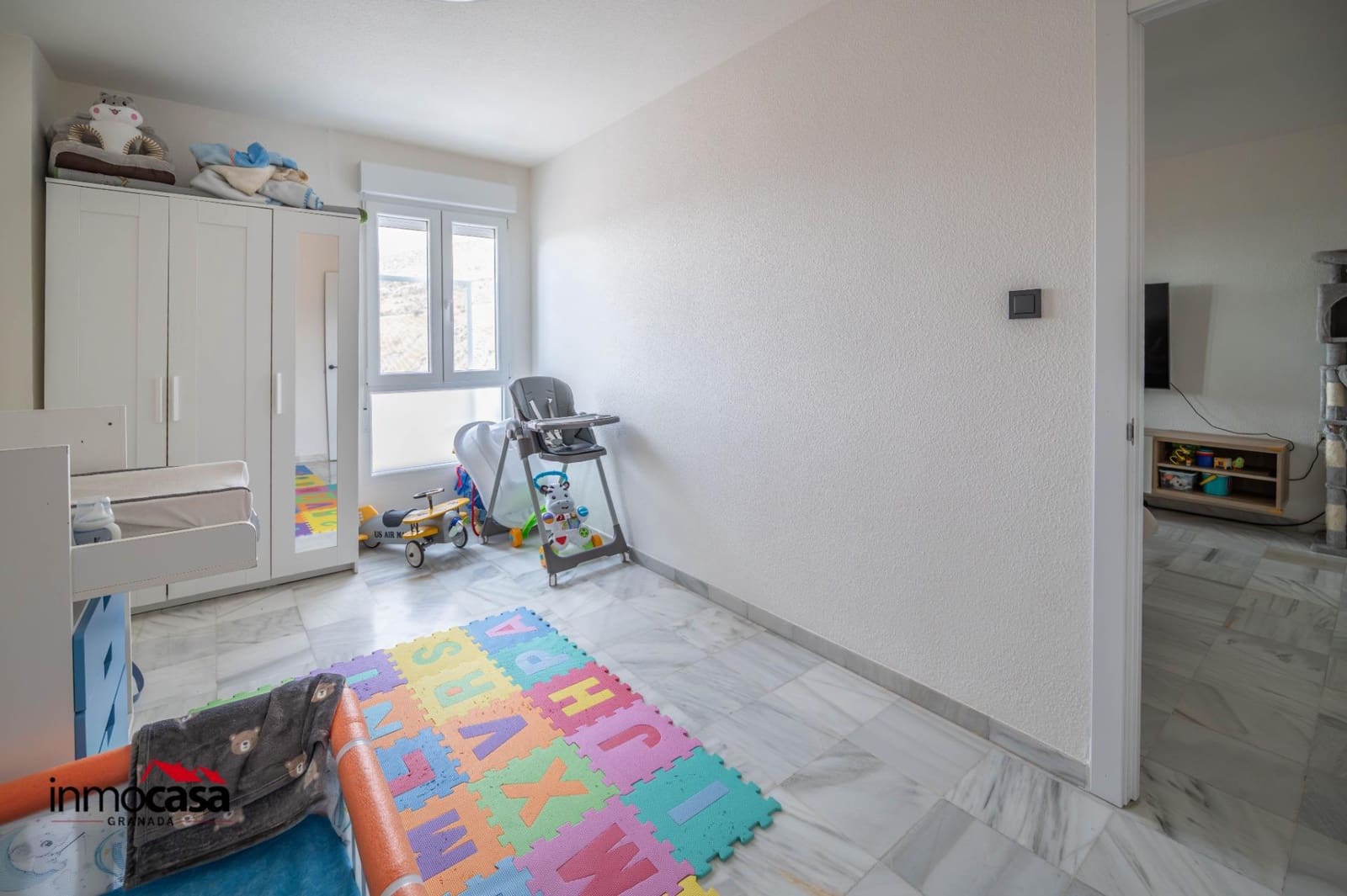2 bedroom Flat for sale in Cenes de la Vega with garage - € 129,900 (Ref: 10041253)