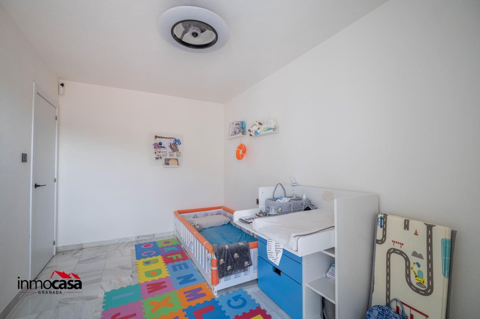 2 bedroom Flat for sale in Cenes de la Vega with garage - € 129,900 (Ref: 10041253)
