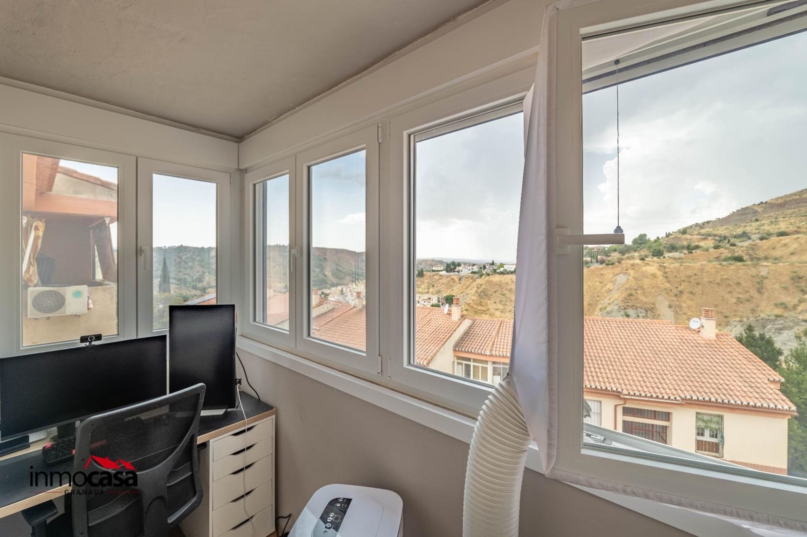 2 bedroom Flat for sale in Cenes de la Vega with garage - € 129,900 (Ref: 10041253)