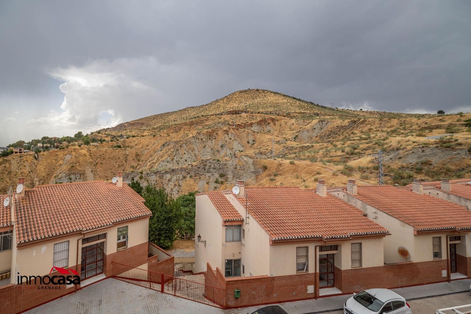 2 bedroom Flat for sale in Cenes de la Vega with garage - € 129,900 (Ref: 10041253)