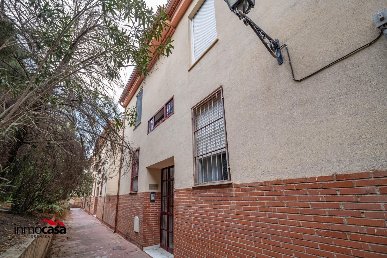 2 bedroom Flat for sale in Cenes de la Vega with garage - € 129,900 (Ref: 10041253)
