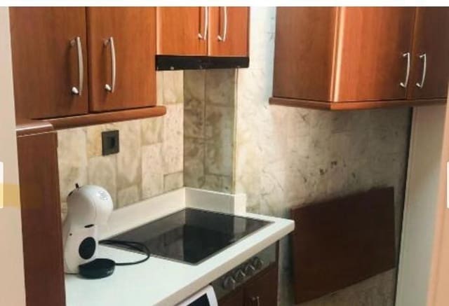 Piso de 1 habitación en Granada ciudad en alquiler con garaje - 850 € (Ref: 10044961)