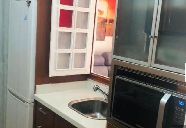 Piso de 1 habitación en Granada ciudad en alquiler con garaje - 850 € (Ref: 10044961)