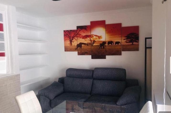 1 soverom Leilighet til leie i Granada by med garasje - € 850 (Ref: 10044961)