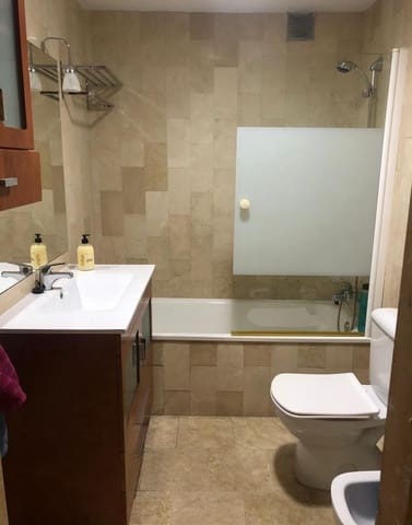 Piso de 1 habitación en Granada ciudad en alquiler con garaje - 850 € (Ref: 10044961)