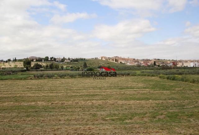 Ubebygd land til salgs i Las Gabias - € 45 000 (Ref: 10047474)