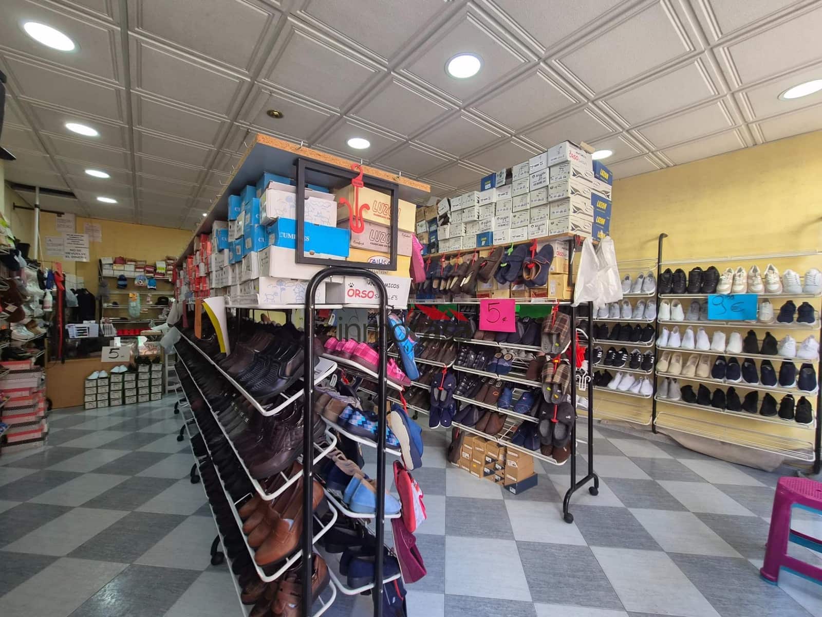 Local Comercial en Armilla en alquiler - 600 € (Ref: 10047477)