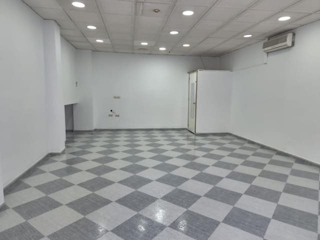 Comercial para arrendar em Armilla - 600 € (Ref: 10047477)