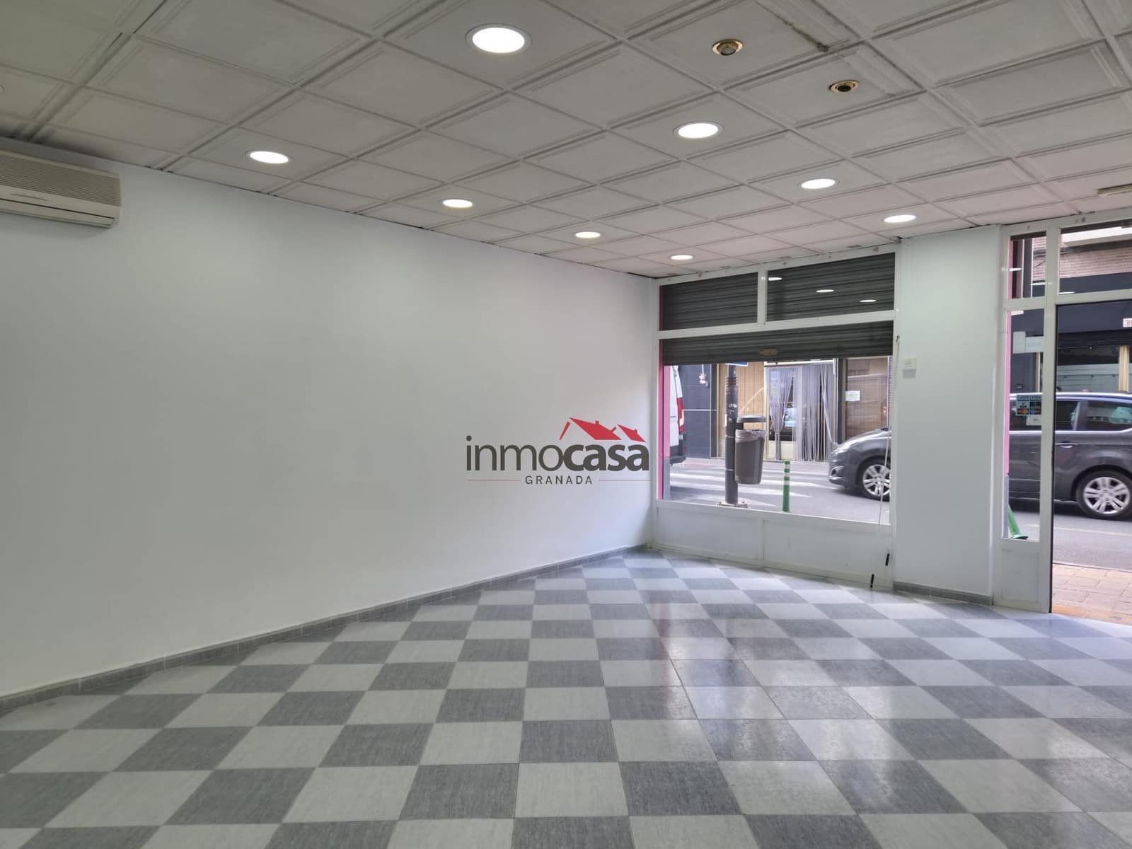 Commercial for rent in Armilla - € 600 (Ref: 10047477)