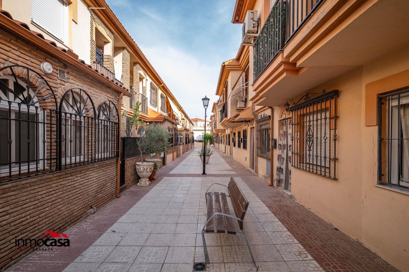 3 Zimmer Reihenhaus zu verkaufen in Cullar Vega - 184.500 € (Ref: 10059298)