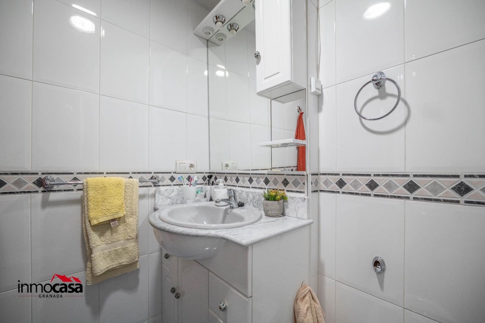 3 Zimmer Reihenhaus zu verkaufen in Cullar Vega - 184.500 € (Ref: 10059298)
