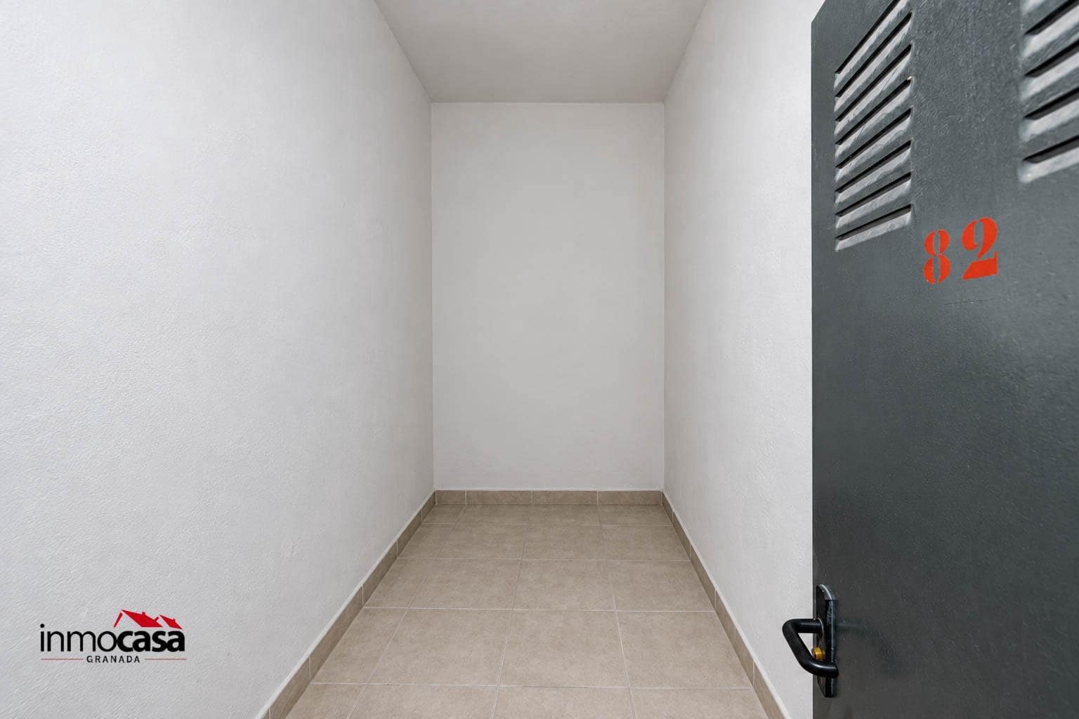 2 slaapkamer Flat te koop in Las Gabias met garage - € 138.000 (Ref: 10062143)