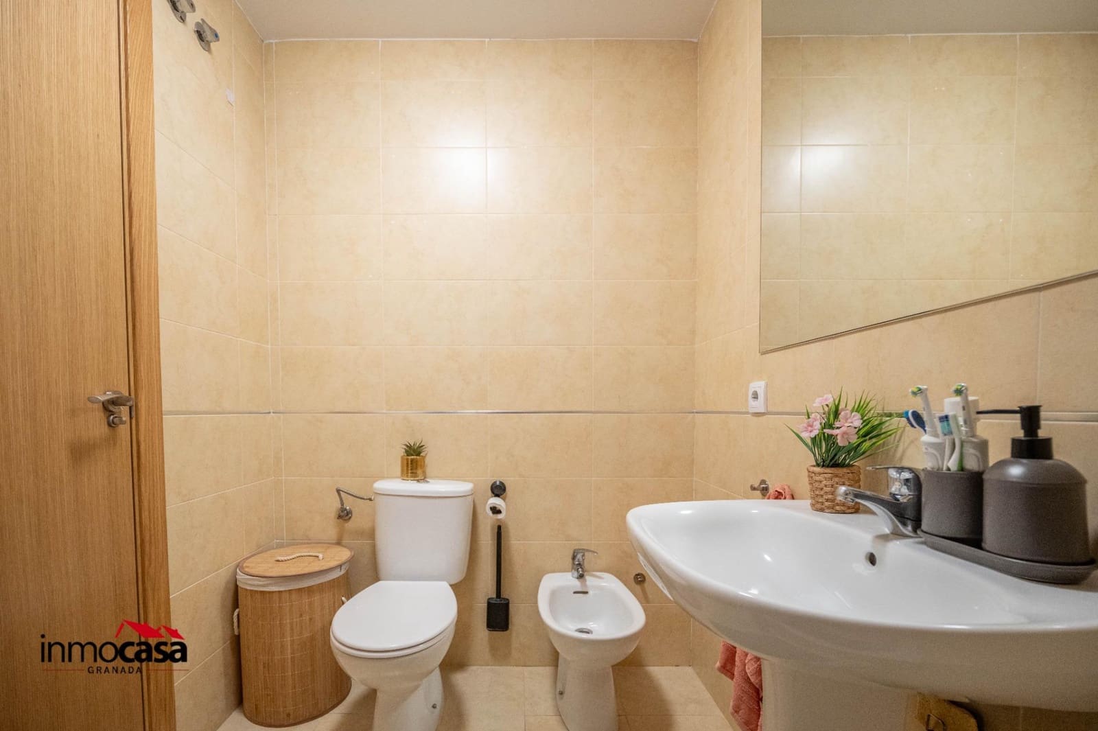 2 slaapkamer Flat te koop in Las Gabias met garage - € 138.000 (Ref: 10062143)