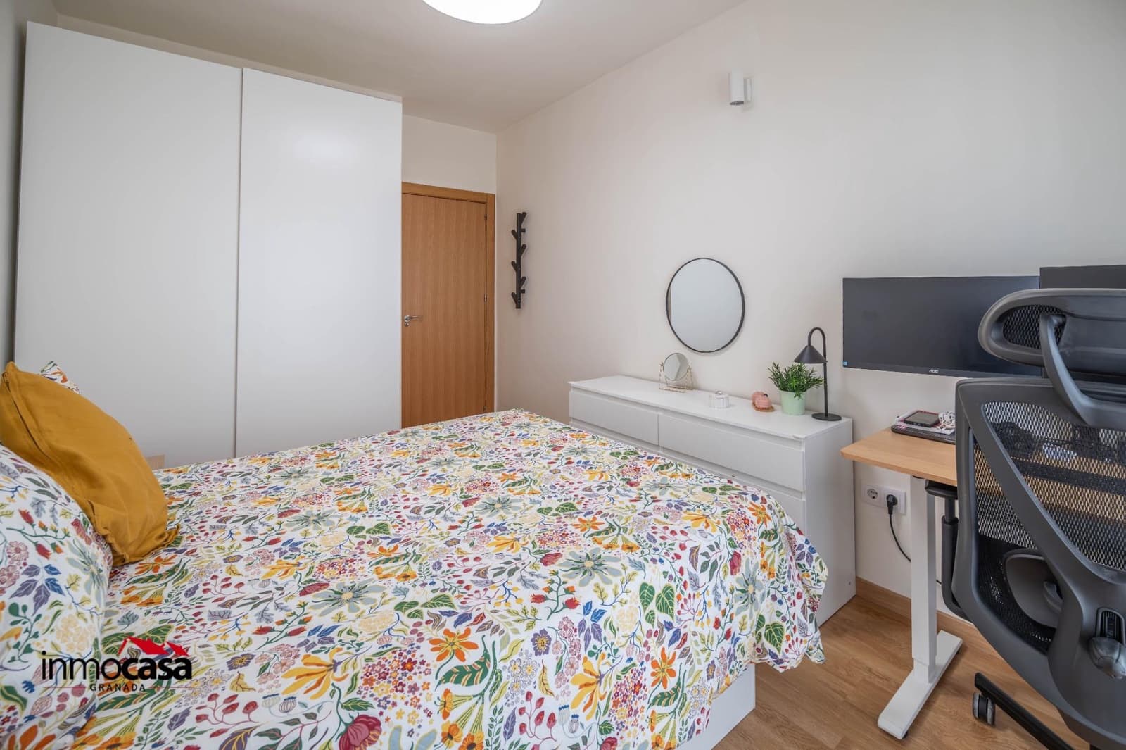 2 slaapkamer Flat te koop in Las Gabias met garage - € 138.000 (Ref: 10062143)