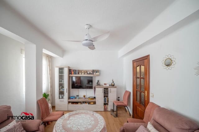 2 soveværelse Lejlighed til salg i Granada by - € 165.000 (Ref: 10062145)