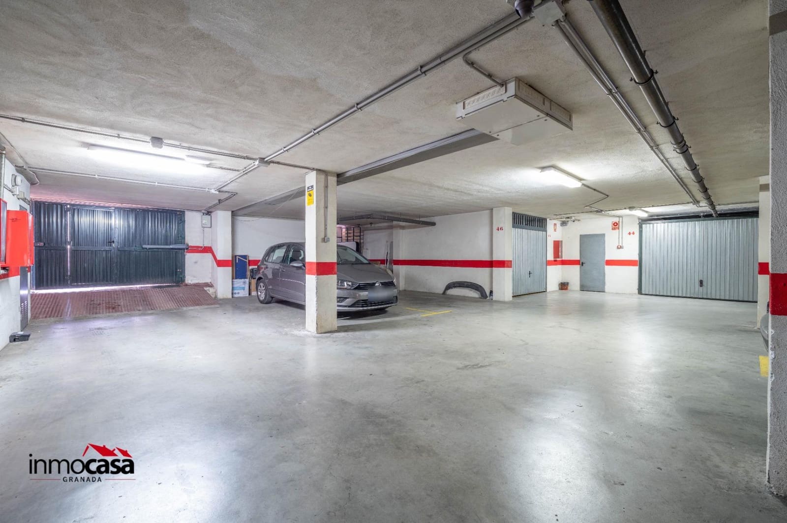 Appartement de 2 chambres à louer à Churriana de la Vega avec garage - 750 € (Ref: 10076557)