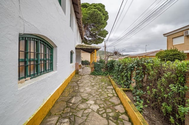 7 Zimmer Finca/Landgut zu verkaufen in Salar mit Garage - 380.000 € (Ref: 10086342)