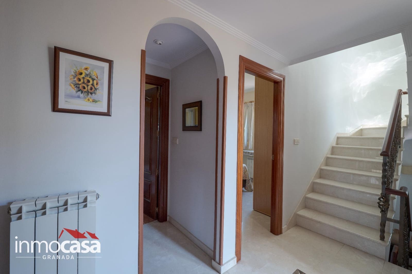 5 bedroom Villa for sale in Peligros with pool - € 434,900 (Ref: 10094854)