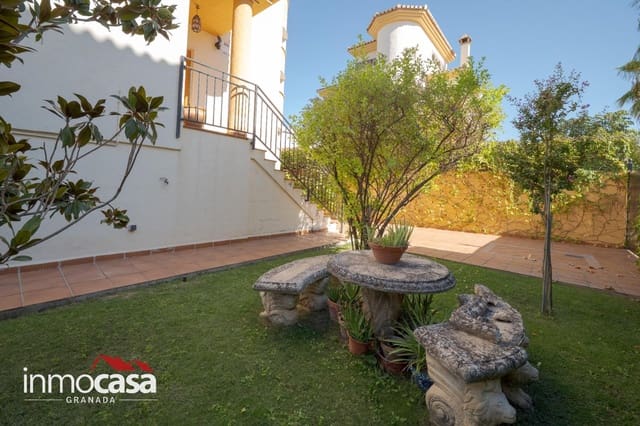 5 bedroom Villa for sale in Peligros - € 434,900 (Ref: 10094854)