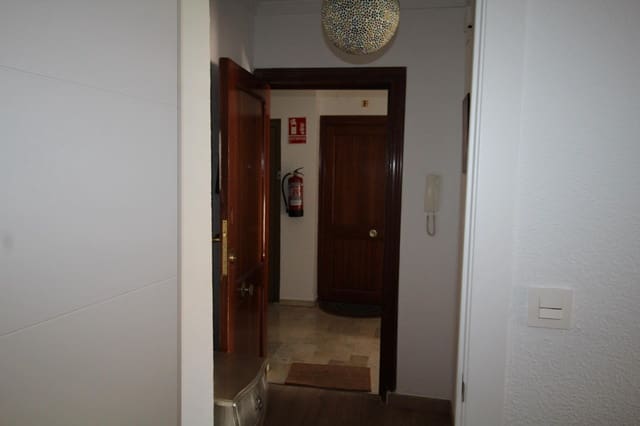 3 makuuhuone Asunto vuokrattavana paikassa Zaidin, Granada kaupunki - 950 € (Ref: 10102774)