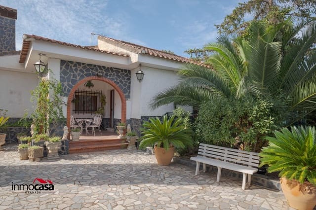 3 chambre Villa/Maison à vendre à Otura avec piscine garage - 299 900 € (Ref: 10102776)