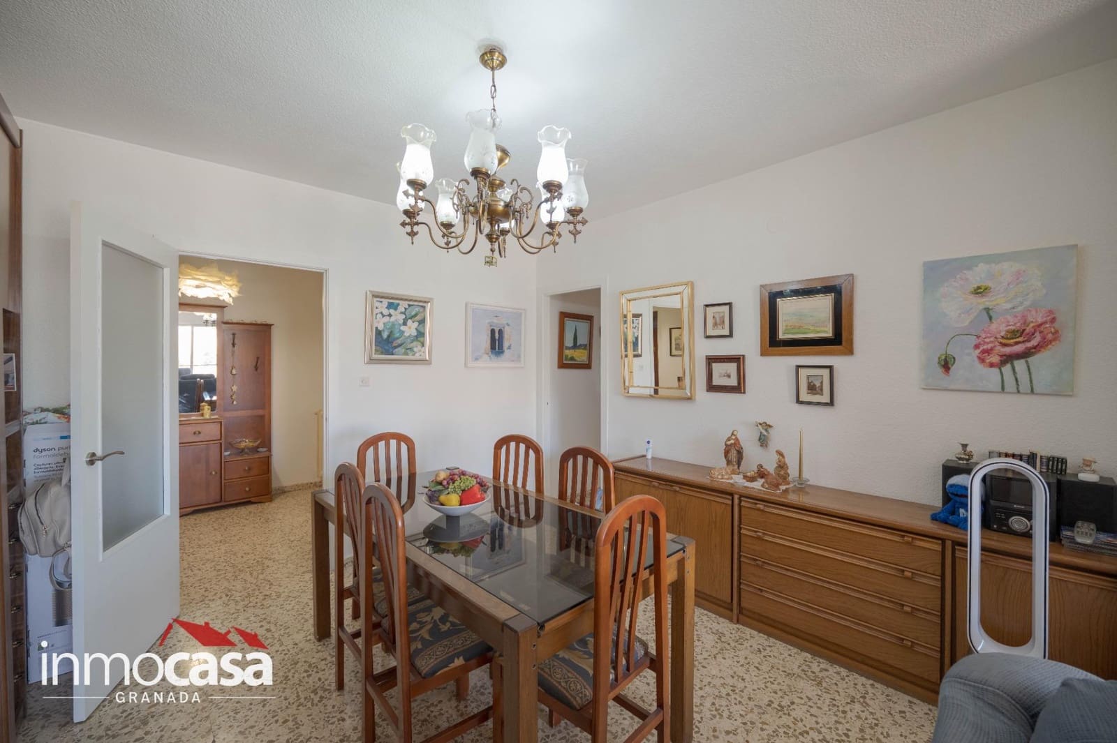 4 sovrum Lägenhet till salu i Granada stad med garage - 259 900 € (Ref: 10109849)