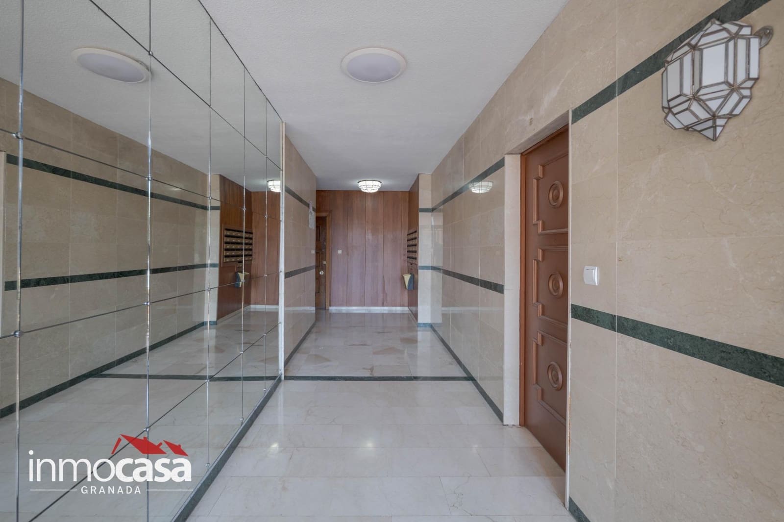 4 sovrum Lägenhet till salu i Granada stad med garage - 259 900 € (Ref: 10109849)