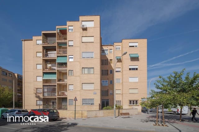 4 sovrum Lägenhet till salu i Camino de Ronda - Rosaleda, Granada stad med garage - 259 900 € (Ref: 10109849)