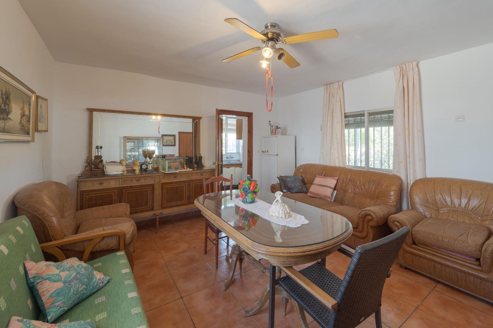7 bedroom Villa for sale in Padul with pool garage - € 450,000 (Ref: 10115780)