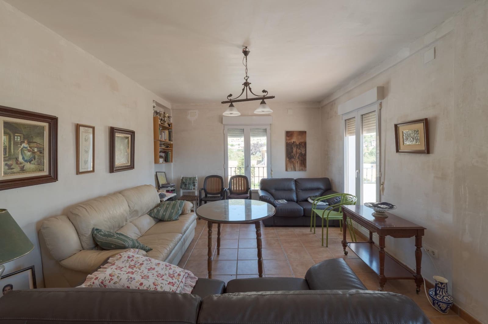 7 bedroom Villa for sale in Padul with pool garage - € 450,000 (Ref: 10115780)