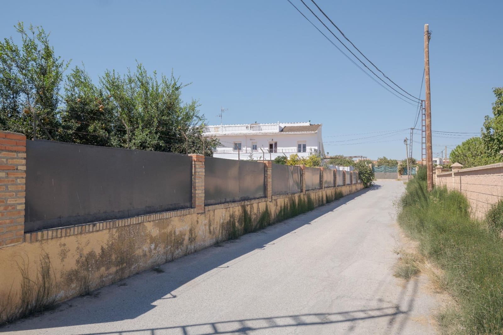 7 bedroom Villa for sale in Padul with pool garage - € 450,000 (Ref: 10115780)