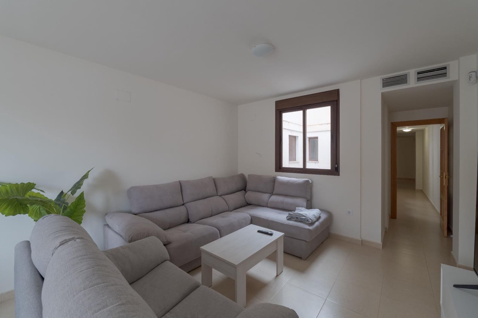 3 sovrum Lägenhet till salu i Churriana de la Vega med garage - 219 000 € (Ref: 10131773)