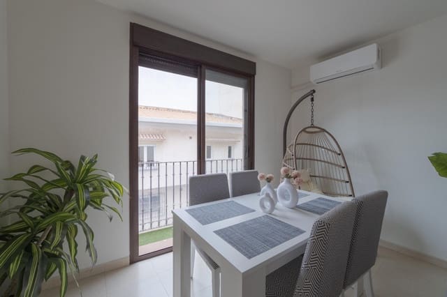 3 sovrum Lägenhet till salu i Churriana de la Vega med garage - 219 000 € (Ref: 10131773)