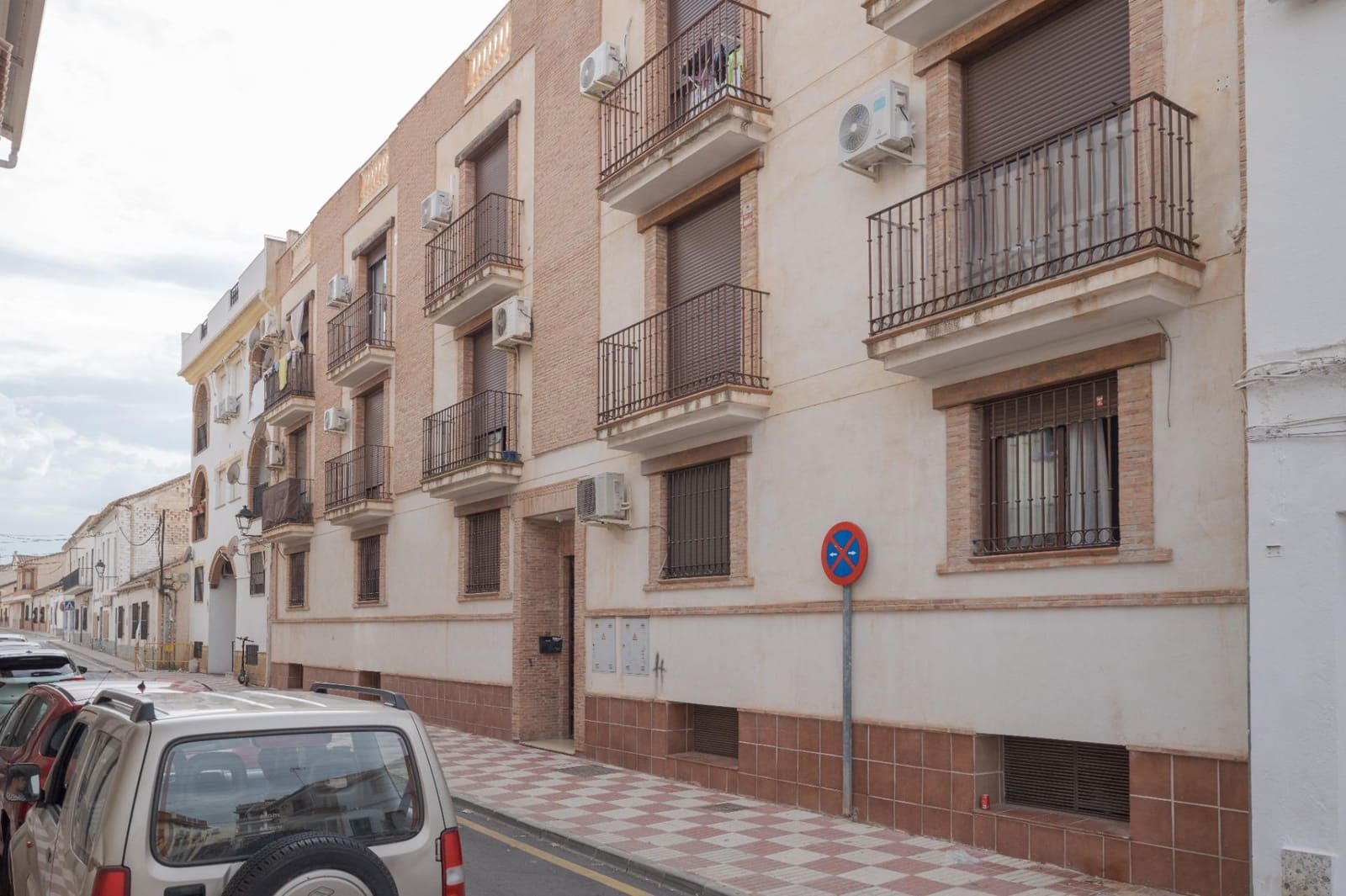 3 sovrum Lägenhet till salu i Churriana de la Vega med garage - 219 000 € (Ref: 10131773)