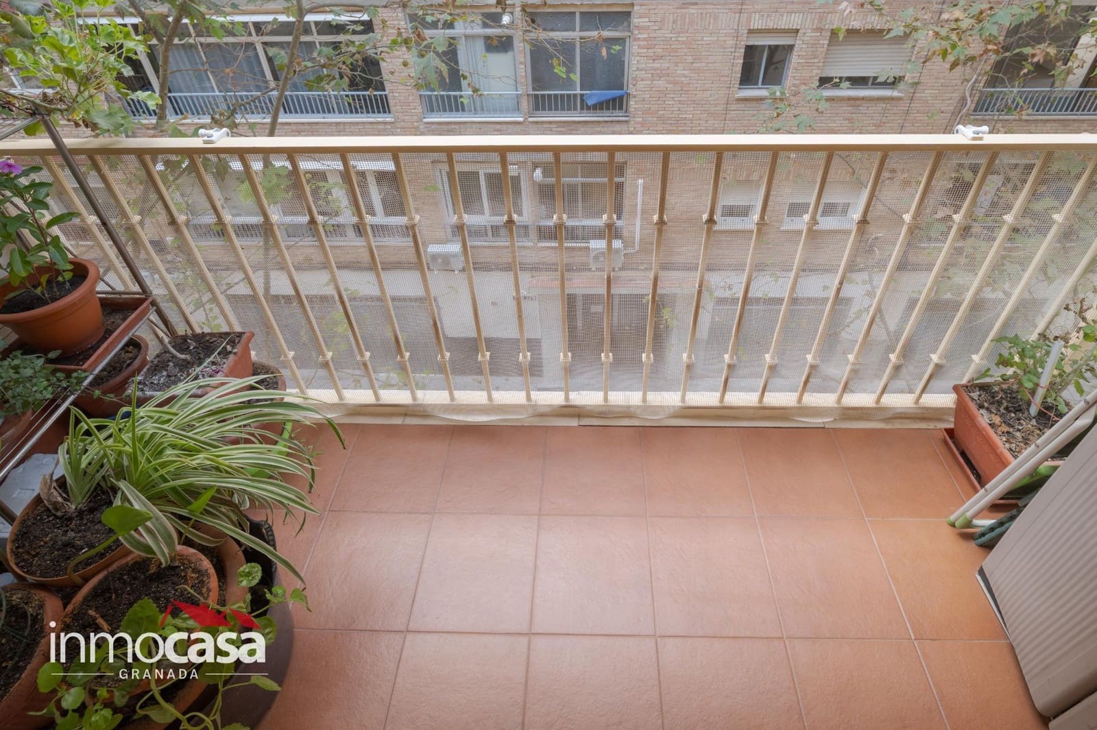 Piso de 2 habitaciones en Granada ciudad en venta con garaje - 259.900 € (Ref: 10131774)
