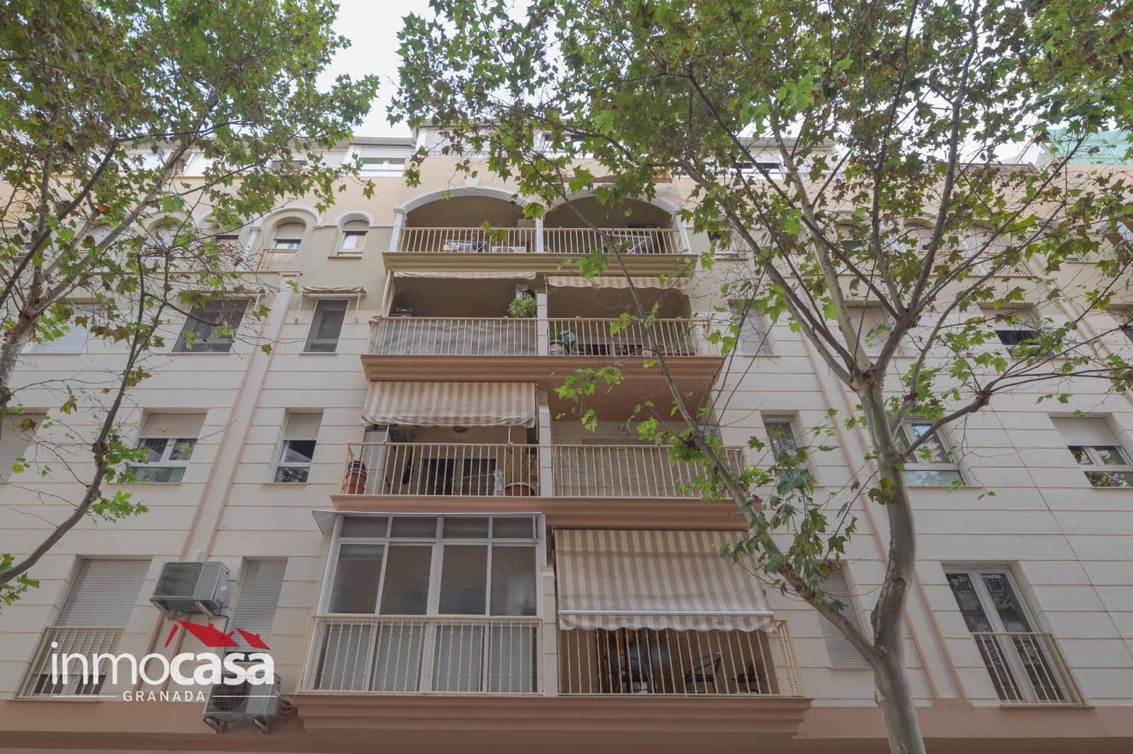 Piso de 2 habitaciones en Granada ciudad en venta con garaje - 259.900 € (Ref: 10131774)