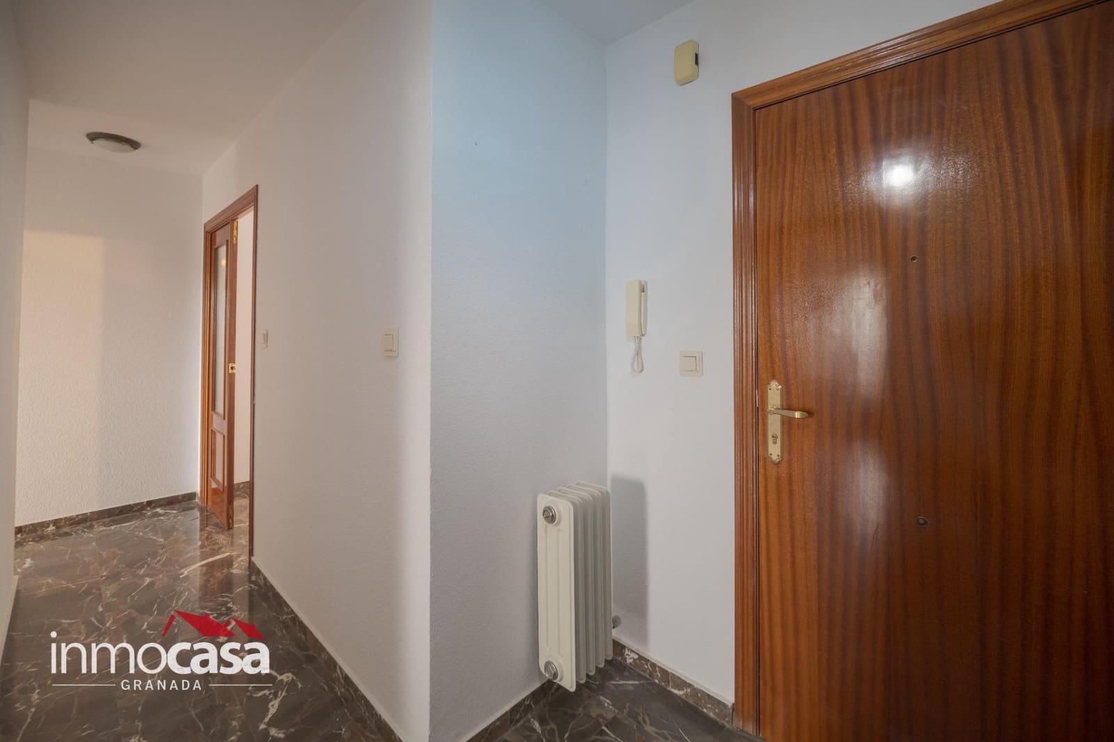 3 soveværelse Lejlighed til salg i Granada by med garage - € 299.999 (Ref: 10139852)
