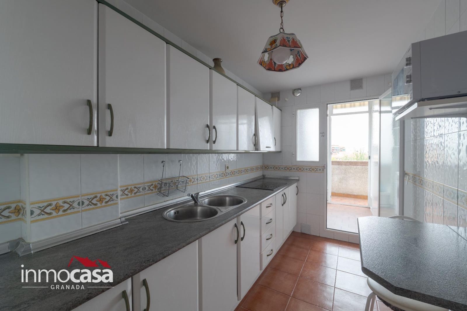 3 soveværelse Lejlighed til salg i Granada by med garage - € 299.999 (Ref: 10139852)