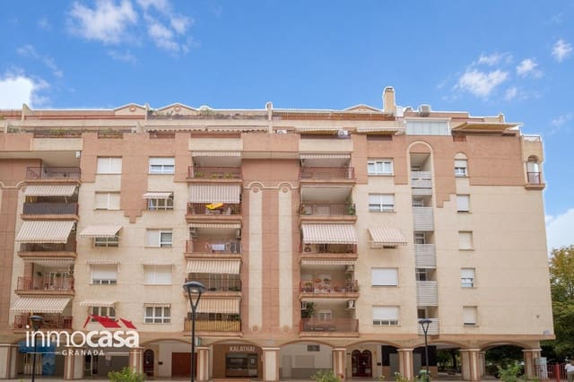 3 soveværelse Lejlighed til salg i Granada by med garage - € 299.999 (Ref: 10139852)