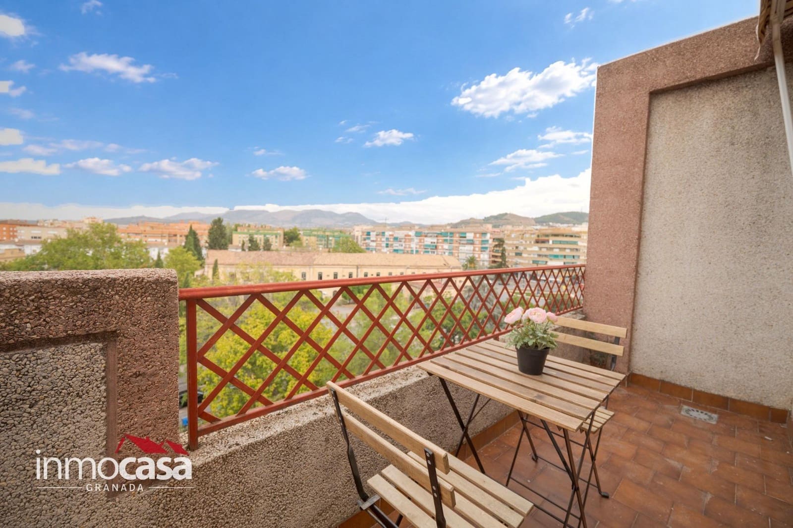 3 soveværelse Lejlighed til salg i Granada by med garage - € 299.999 (Ref: 10139852)