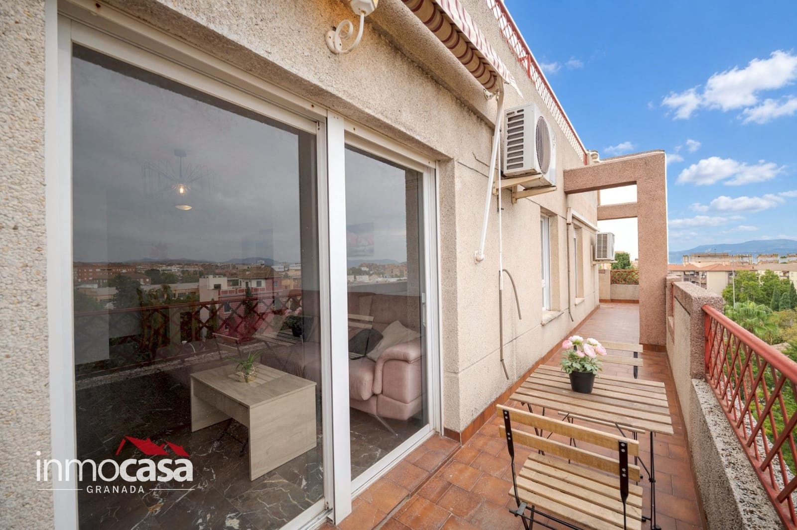 3 soveværelse Lejlighed til salg i Granada by med garage - € 299.999 (Ref: 10139852)