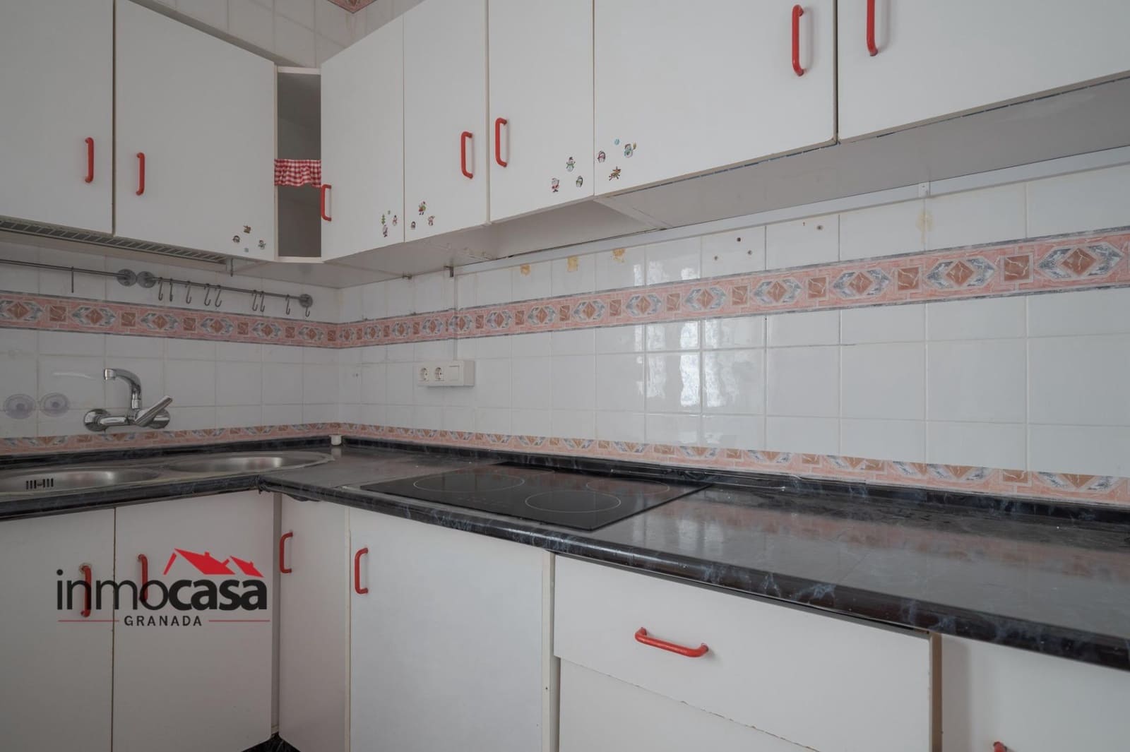 3 bedroom Flat for sale in Granada city - € 235,000 (Ref: 10159847)
