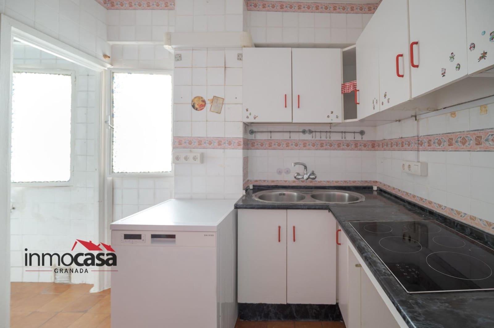 3 bedroom Flat for sale in Granada city - € 235,000 (Ref: 10159847)